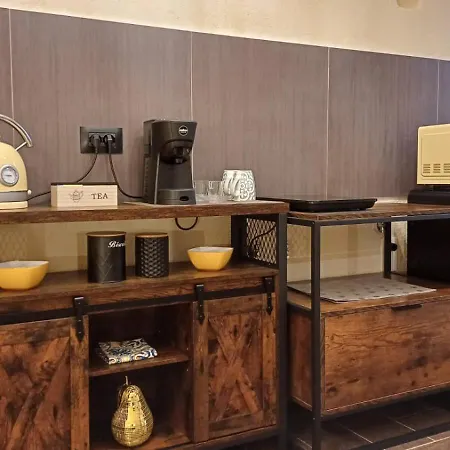 Elegance 05 לינה וארוחת בוקר בארי