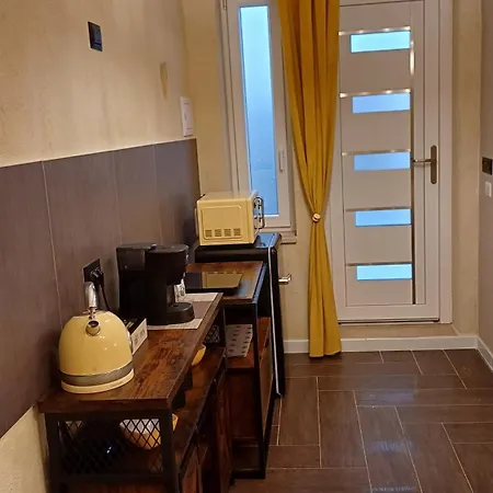 לינה וארוחת בוקר Elegance 05